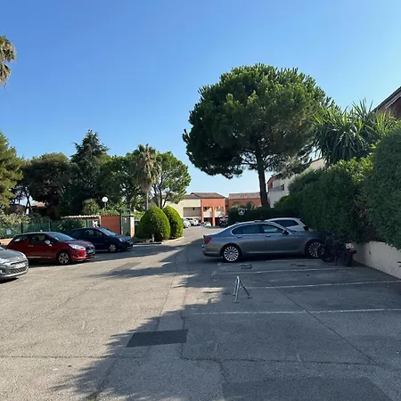 2 Pieces Avc Piscine * Villeneuve-Loubet