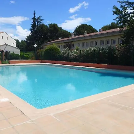 2 Pieces Avc Piscine Lägenhet *